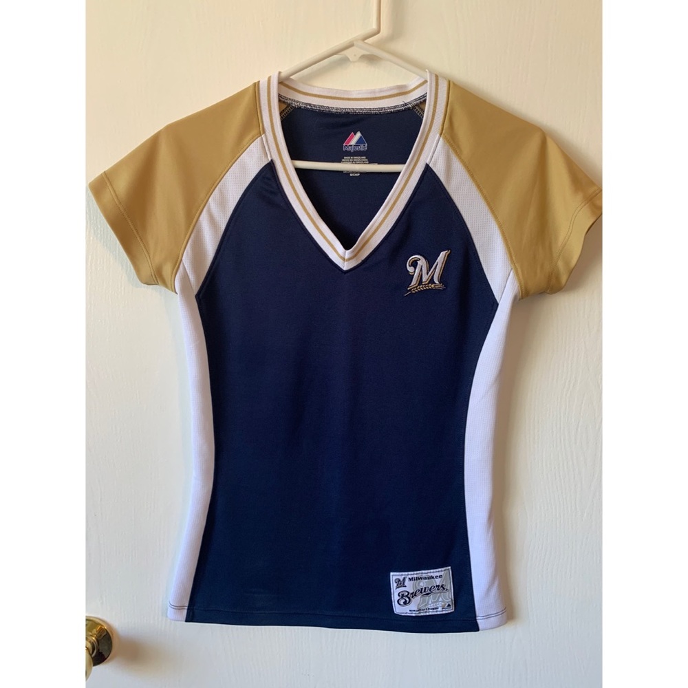 Women’s Milwaukee Brewers Majestic Shirt Small